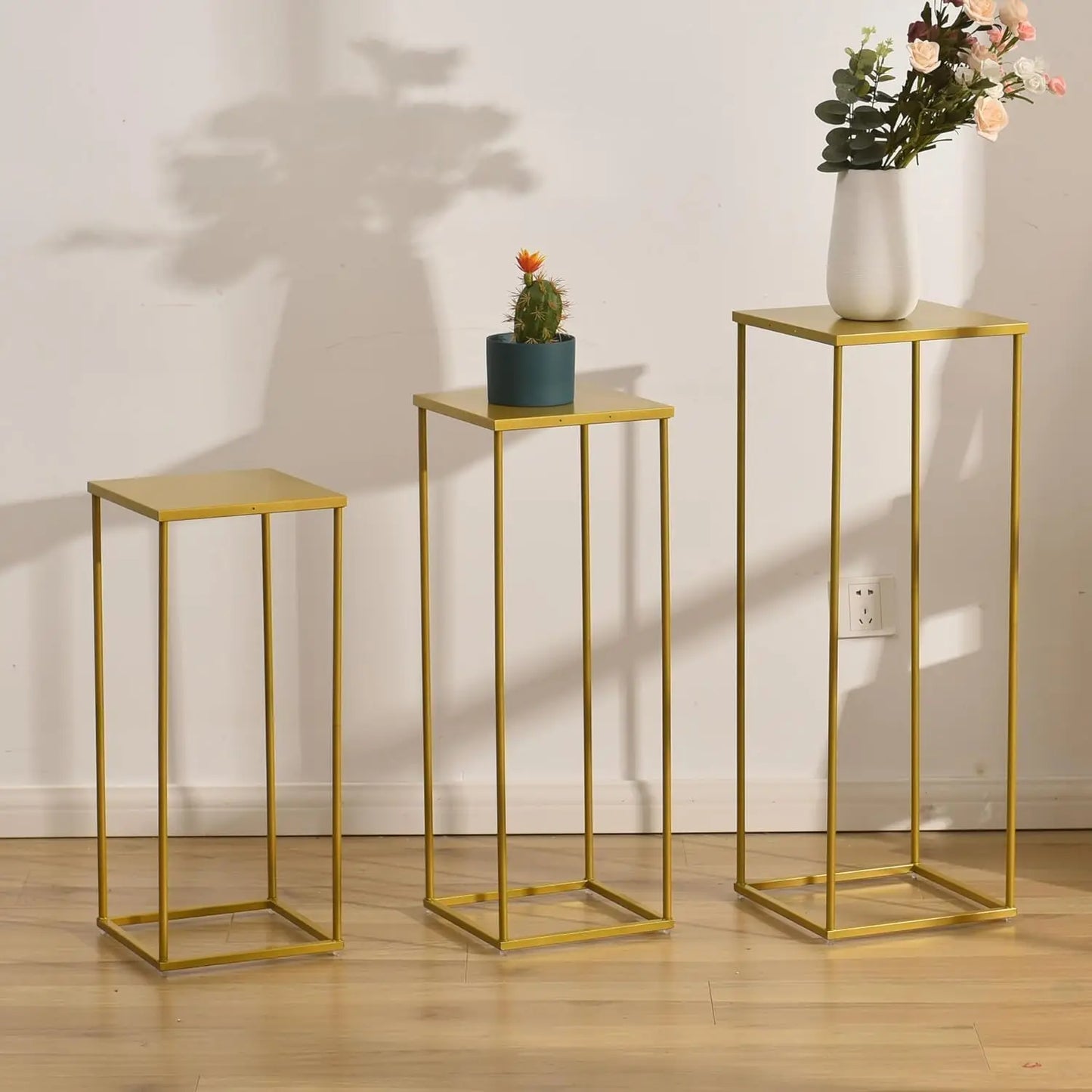 Gold Pedestal Stand for Party Set of 3 Metal Plant Stand Tall Cake Cylinder for Wedding Flower Vase for Living Room Patio Decor